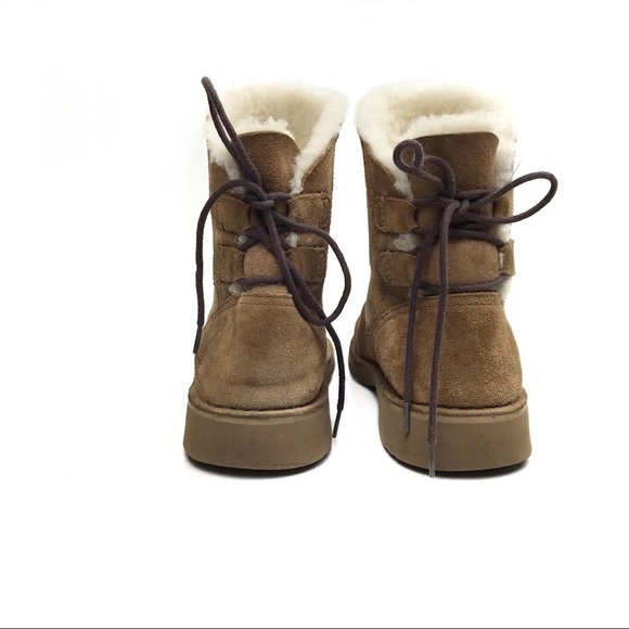 UGG Naiyah Lace-Back Genuine Shearling Boot 7 - Picture 5 of 9